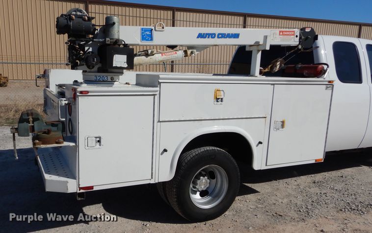 image for item DH3734 2007 Chevrolet Silverado 3500HD  Ext. Cab utility bed pickup truck