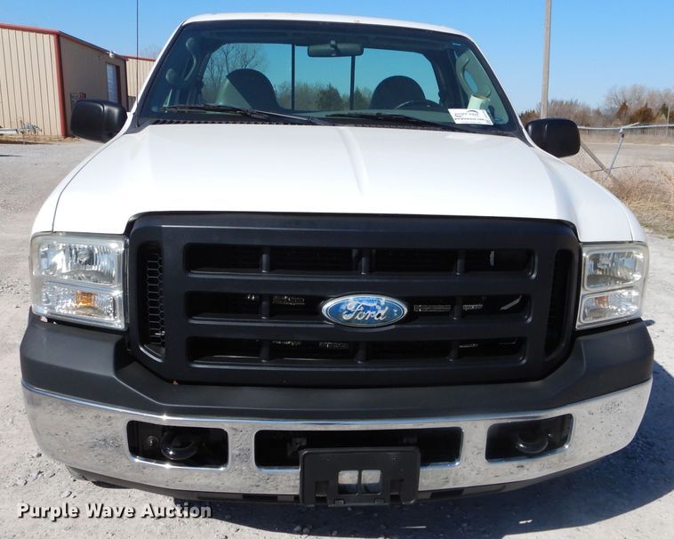 image for item DH3735 2006 Ford F250 Super Duty  pickup truck