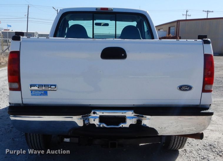 image for item DH3735 2006 Ford F250 Super Duty  pickup truck