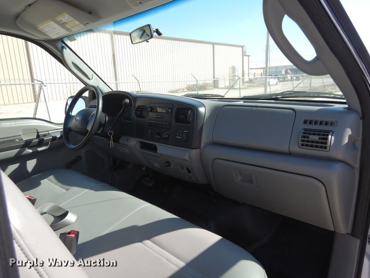 image for item DH3735 2006 Ford F250 Super Duty  pickup truck