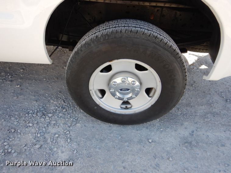 image for item DH3735 2006 Ford F250 Super Duty  pickup truck