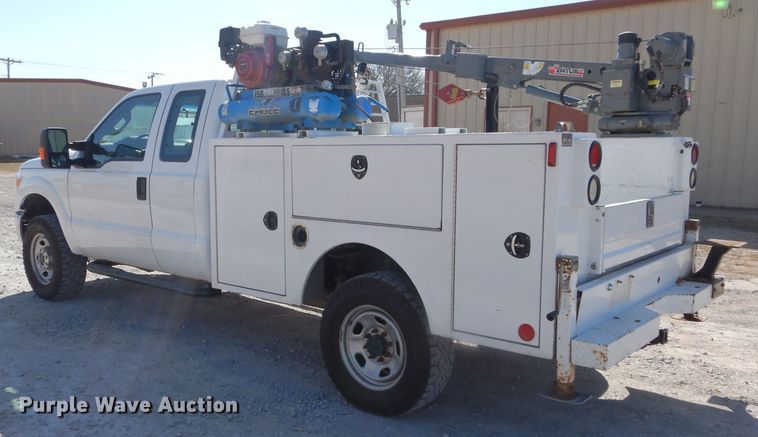 image for item DH3736 2015 Ford F350 Super Duty  SuperCab utility bed pickup truck