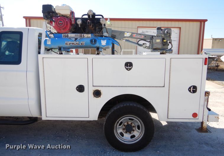 image for item DH3736 2015 Ford F350 Super Duty  SuperCab utility bed pickup truck