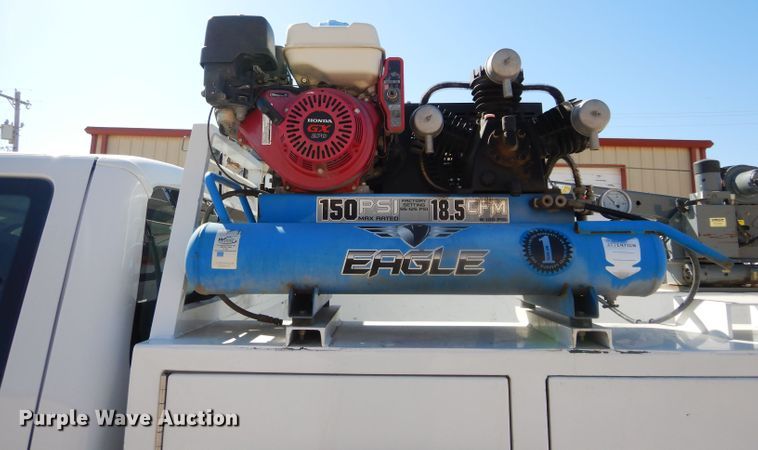 image for item DH3736 2015 Ford F350 Super Duty  SuperCab utility bed pickup truck