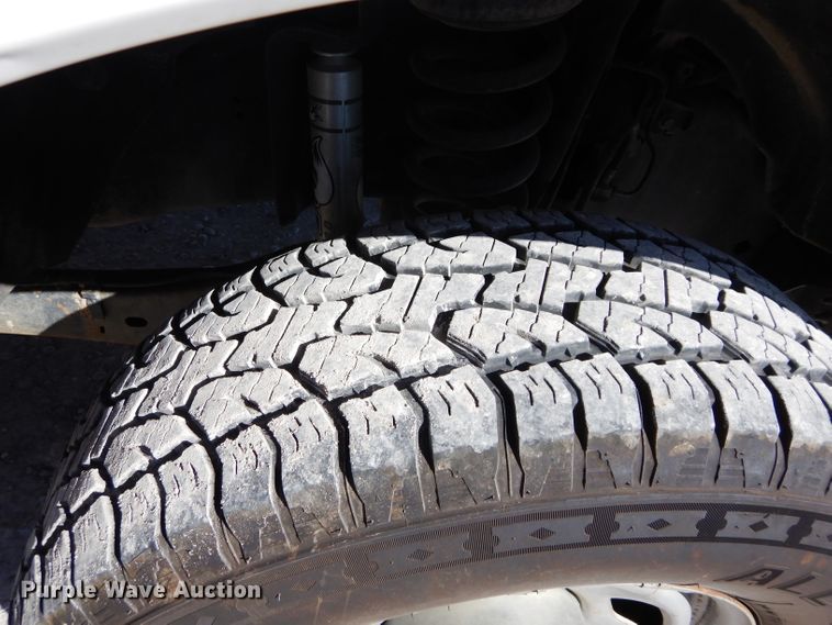 image for item DH3736 2015 Ford F350 Super Duty  SuperCab utility bed pickup truck