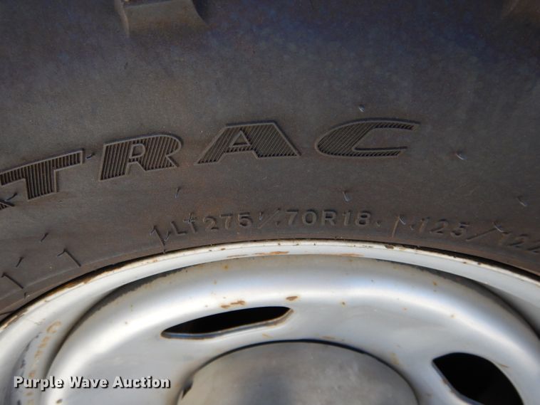 image for item DH3736 2015 Ford F350 Super Duty  SuperCab utility bed pickup truck