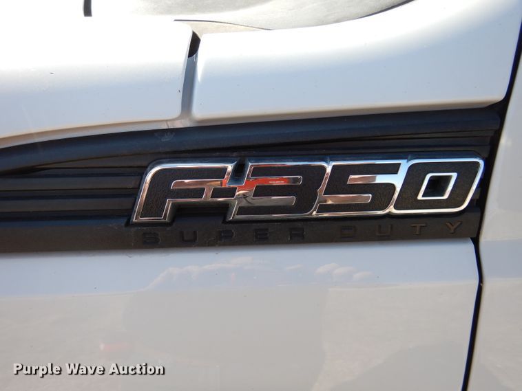 image for item DH3736 2015 Ford F350 Super Duty  SuperCab utility bed pickup truck