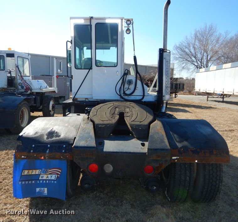 image for item DH4387 2004 Ottawa 30 yard truck