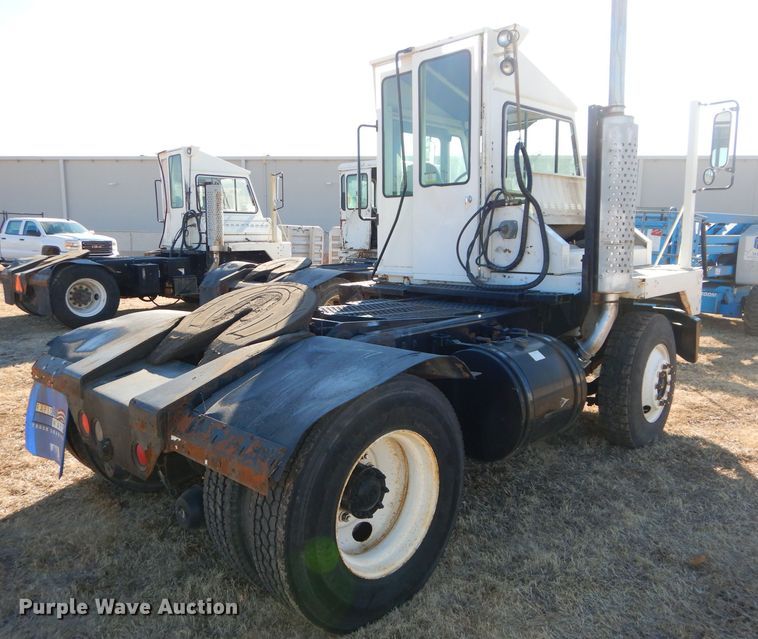 image for item DH4387 2004 Ottawa 30 yard truck