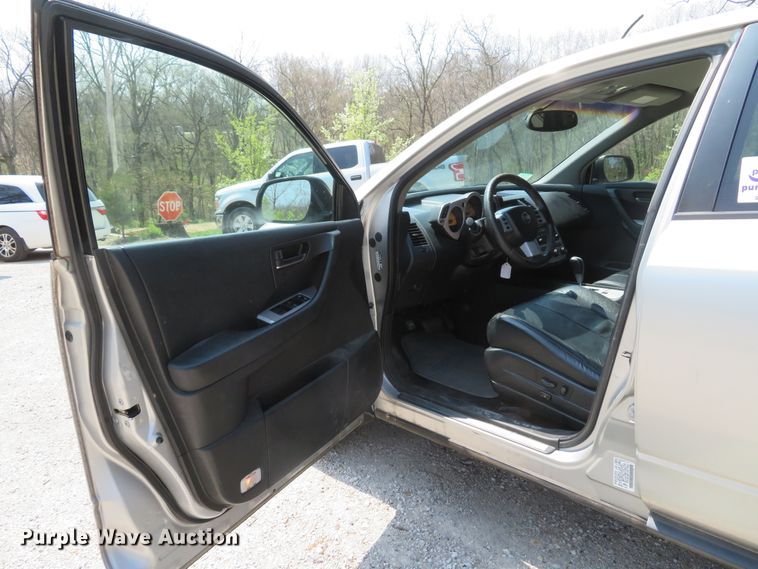 image for item DI2112 2004 Nissan Murano SL  SUV