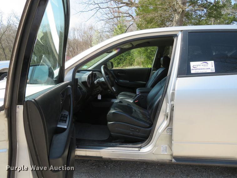 image for item DI2112 2004 Nissan Murano SL  SUV