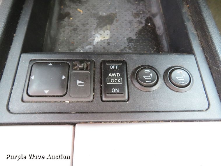 image for item DI2112 2004 Nissan Murano SL  SUV