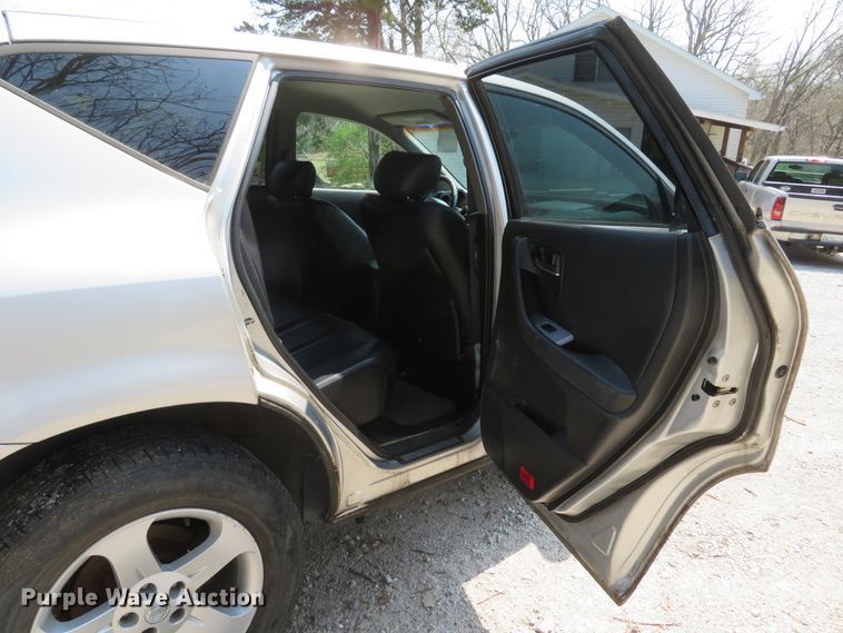 image for item DI2112 2004 Nissan Murano SL  SUV