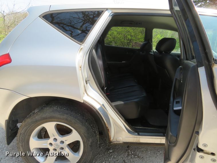 image for item DI2112 2004 Nissan Murano SL  SUV