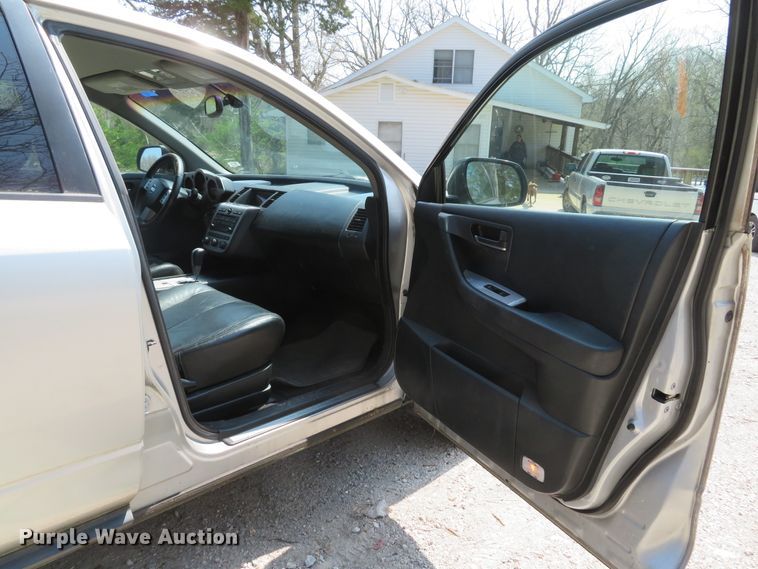 image for item DI2112 2004 Nissan Murano SL  SUV