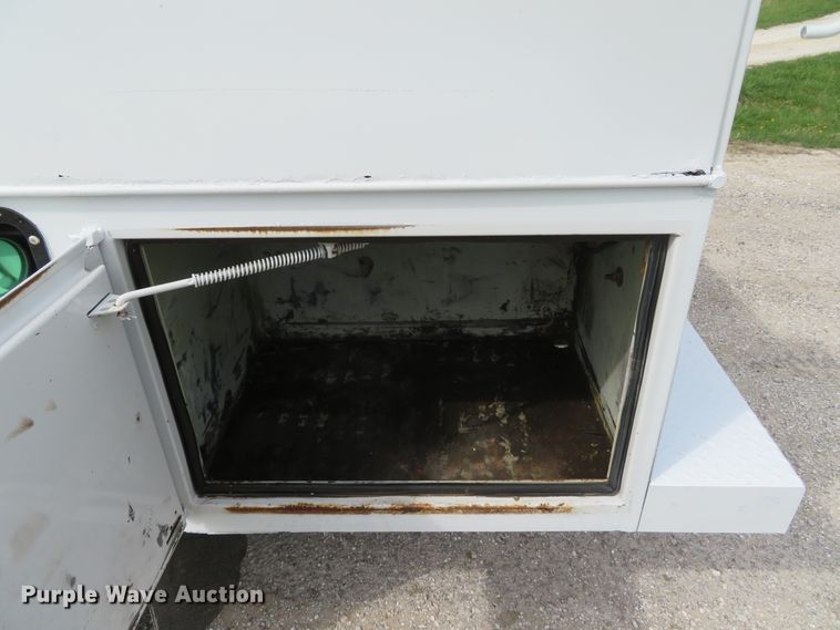 image for item DI2113 2008 Ford F550 Super Duty XL Crew Cab utility truck