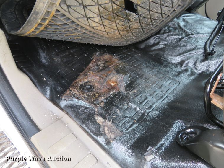 image for item DI2113 2008 Ford F550 Super Duty XL Crew Cab utility truck