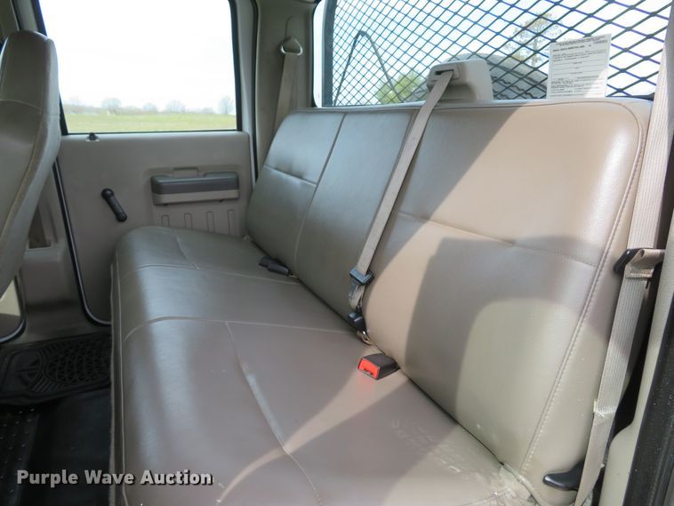 image for item DI2113 2008 Ford F550 Super Duty XL Crew Cab utility truck