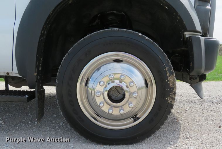 image for item DI2113 2008 Ford F550 Super Duty XL Crew Cab utility truck