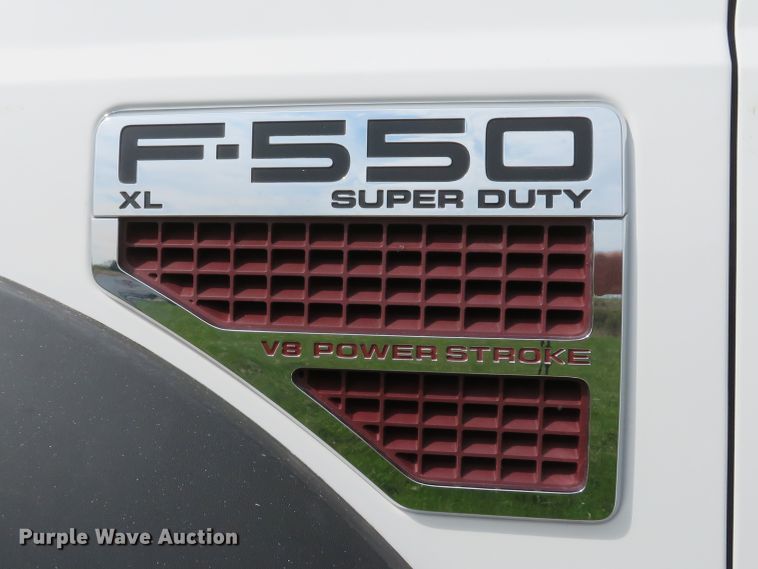 image for item DI2113 2008 Ford F550 Super Duty XL Crew Cab utility truck
