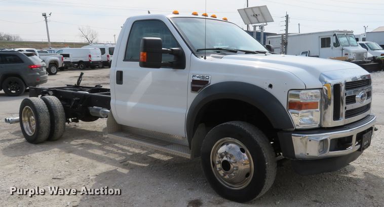 image for item DI2114 2010 Ford F450 Super Duty XL truck cab and chassis