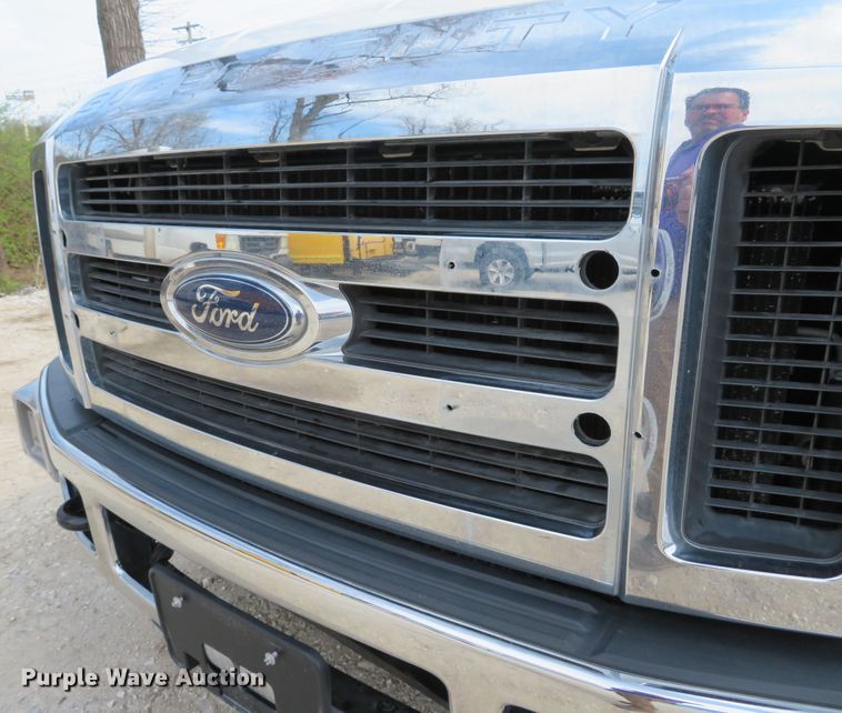 image for item DI2114 2010 Ford F450 Super Duty XL truck cab and chassis