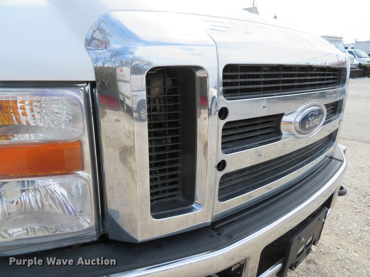 image for item DI2114 2010 Ford F450 Super Duty XL truck cab and chassis
