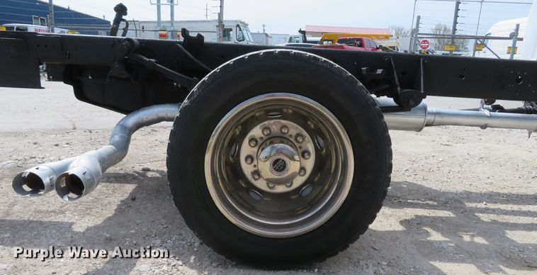 image for item DI2114 2010 Ford F450 Super Duty XL truck cab and chassis