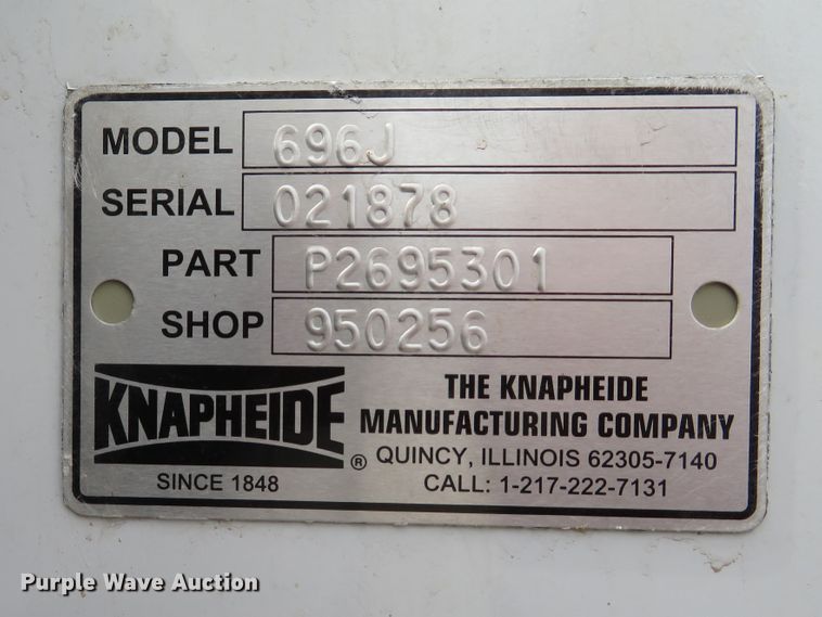 image for item DI2116 2002 Chevrolet Silverado 2500HD  Ext. Cab utility bed pickup truck