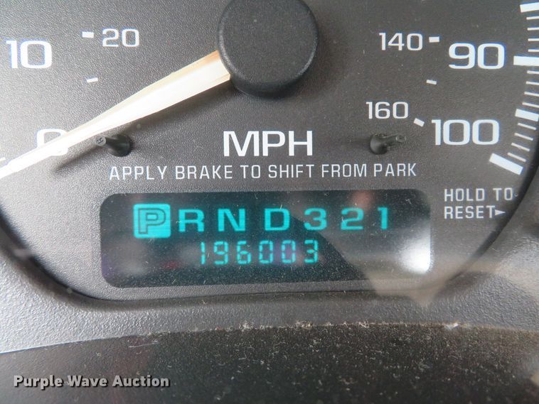 image for item DI2116 2002 Chevrolet Silverado 2500HD  Ext. Cab utility bed pickup truck