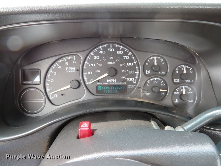 image for item DI2116 2002 Chevrolet Silverado 2500HD  Ext. Cab utility bed pickup truck