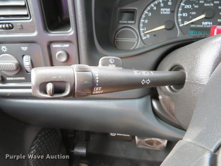 image for item DI2116 2002 Chevrolet Silverado 2500HD  Ext. Cab utility bed pickup truck