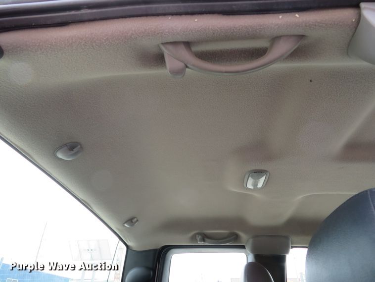 image for item DI2116 2002 Chevrolet Silverado 2500HD  Ext. Cab utility bed pickup truck