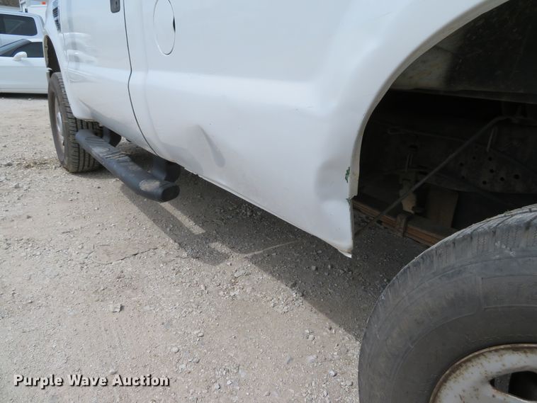 image for item DI2117 2008 Ford F250 Super Duty XL  pickup truck
