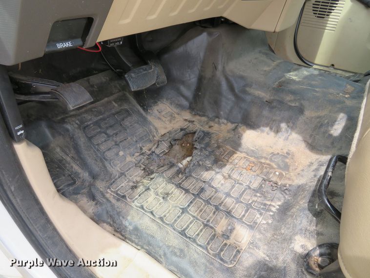 image for item DI2117 2008 Ford F250 Super Duty XL  pickup truck