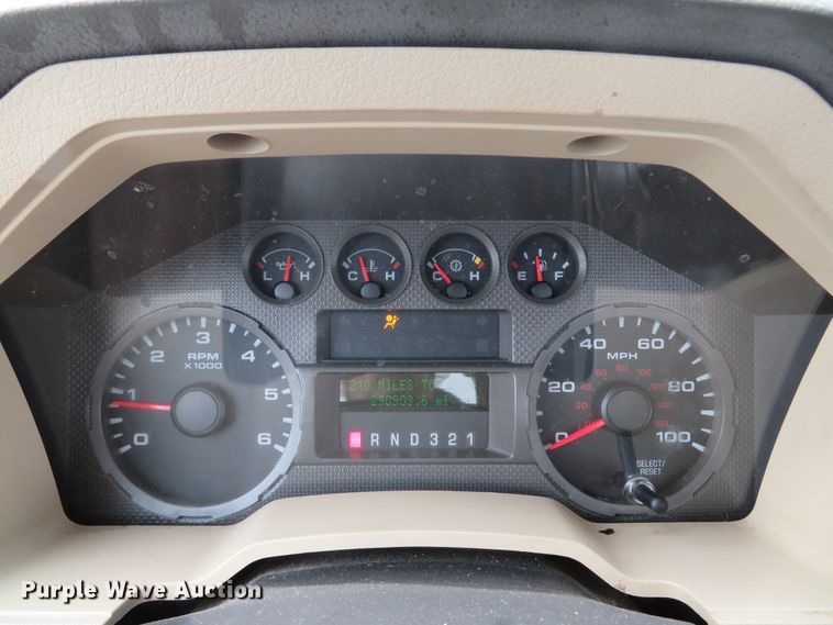 image for item DI2117 2008 Ford F250 Super Duty XL  pickup truck