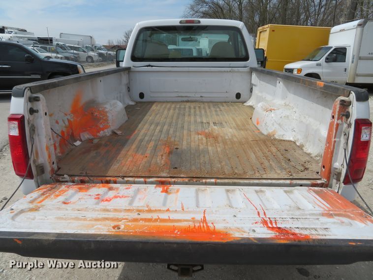 image for item DI2117 2008 Ford F250 Super Duty XL  pickup truck