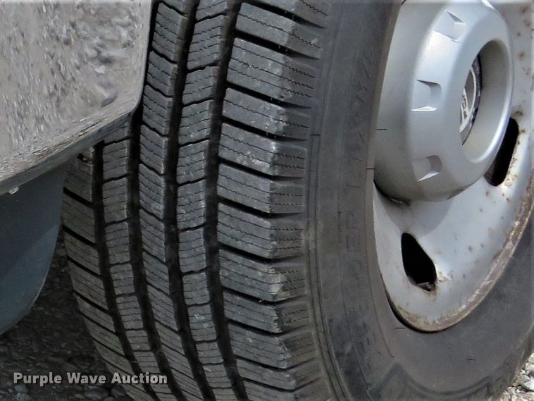 image for item DI2117 2008 Ford F250 Super Duty XL  pickup truck