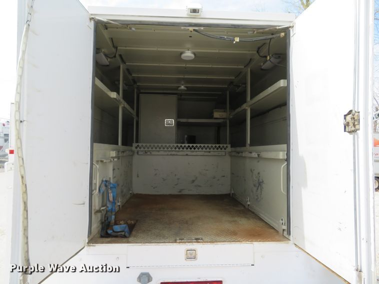 image for item DI2119 2012 Ford F550 Super Duty XL utility truck