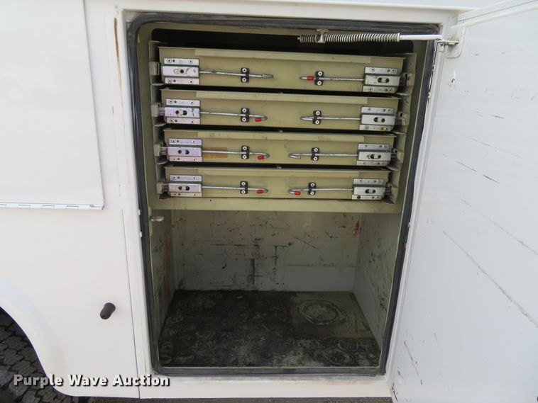 image for item DI2119 2012 Ford F550 Super Duty XL utility truck