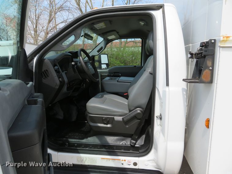 image for item DI2119 2012 Ford F550 Super Duty XL utility truck