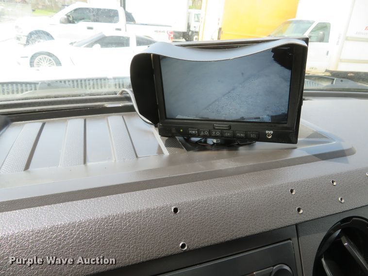 image for item DI2119 2012 Ford F550 Super Duty XL utility truck