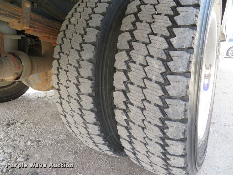 image for item DI2119 2012 Ford F550 Super Duty XL utility truck