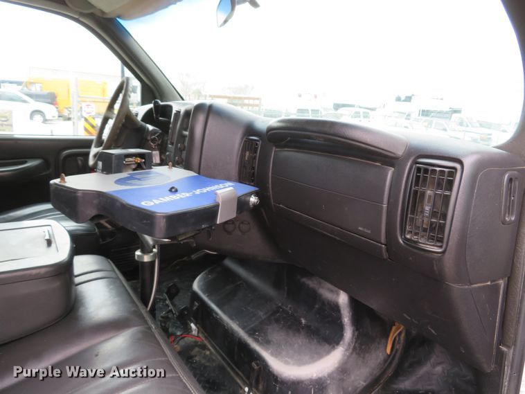 image for item DI2120 2004 GMC C4500 dump truck