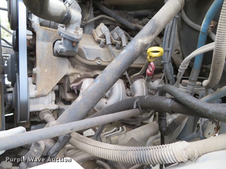 image for item DI2120 2004 GMC C4500 dump truck