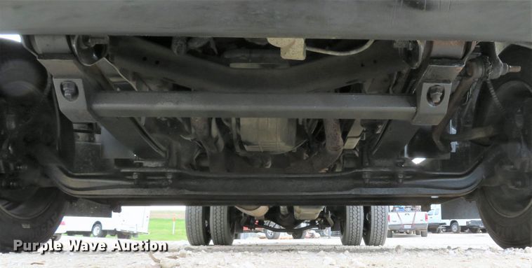 image for item DI2120 2004 GMC C4500 dump truck