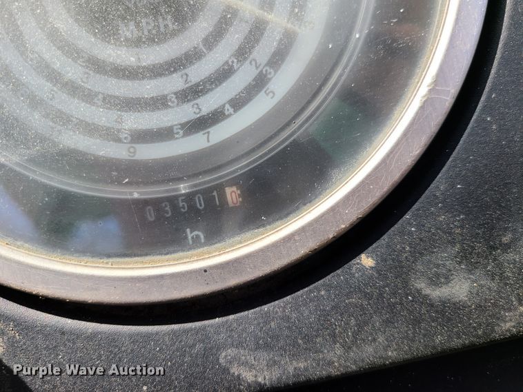 image for item EL9800 John Deere 2155 tractor