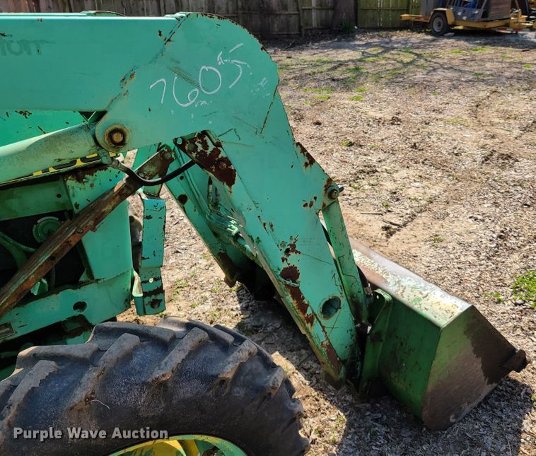 image for item EL9800 John Deere 2155 tractor