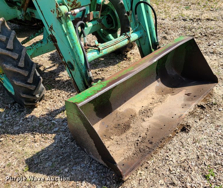 image for item EL9800 John Deere 2155 tractor