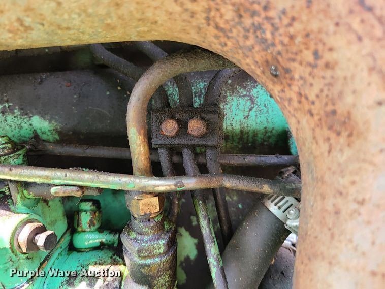 image for item EL9800 John Deere 2155 tractor